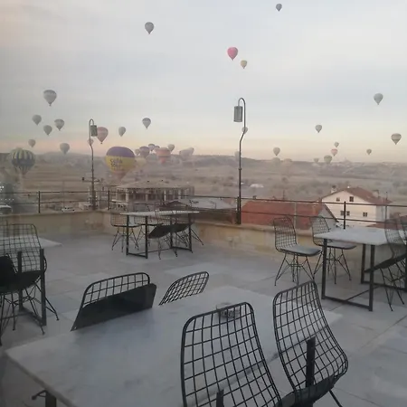 Heritage Cave Hotel *