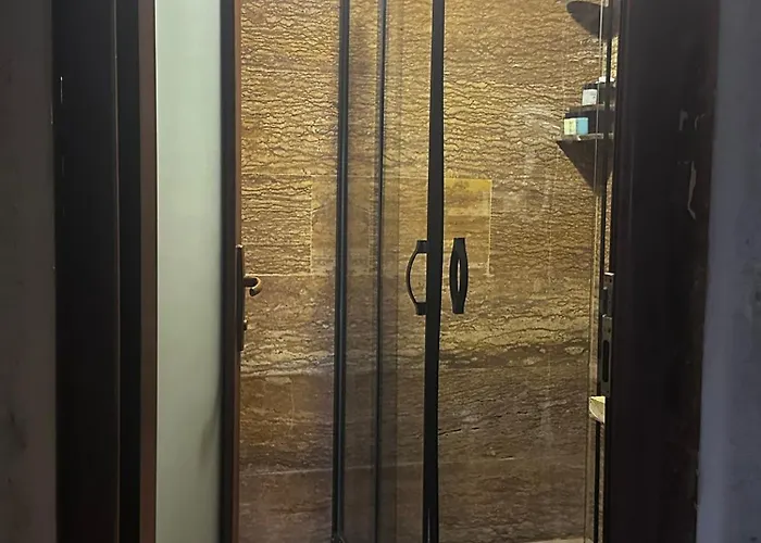 Heritage Cave Hotel *