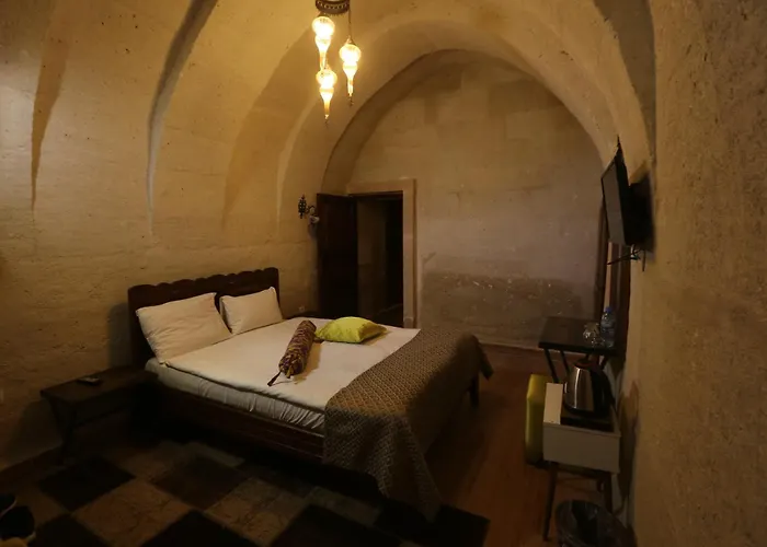 Hotel Heritage Cave *